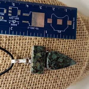 African Jasper pendant NWOT #116